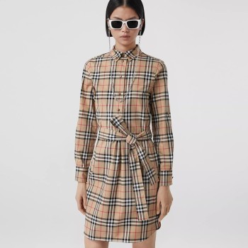 Women clothe